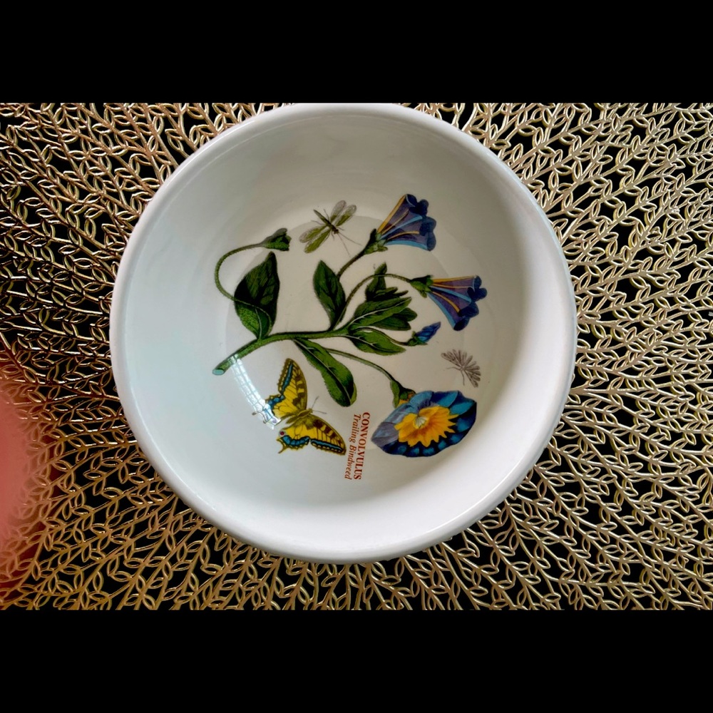 Botanic Garden
by PORTMEIRION  Stacking Bowl Trailing Bindweed